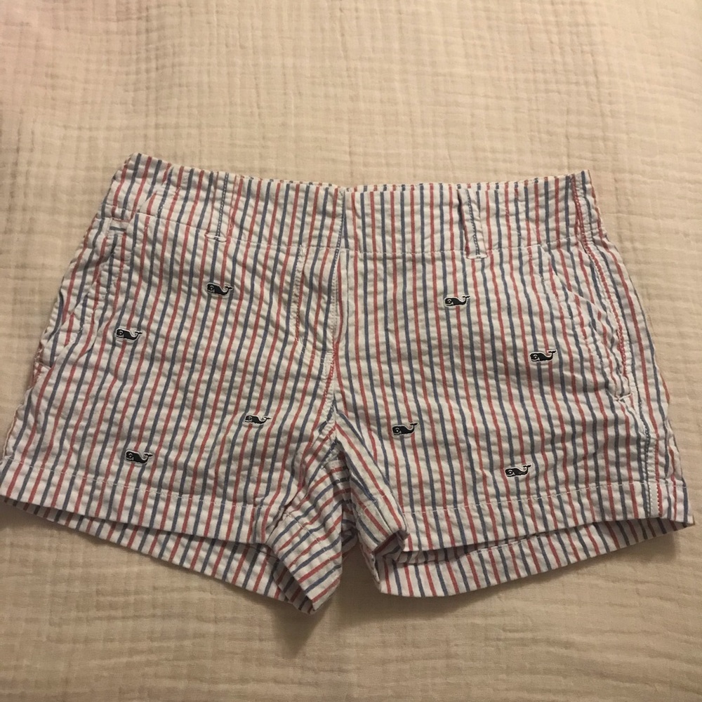 Vineyard Vines shorts!